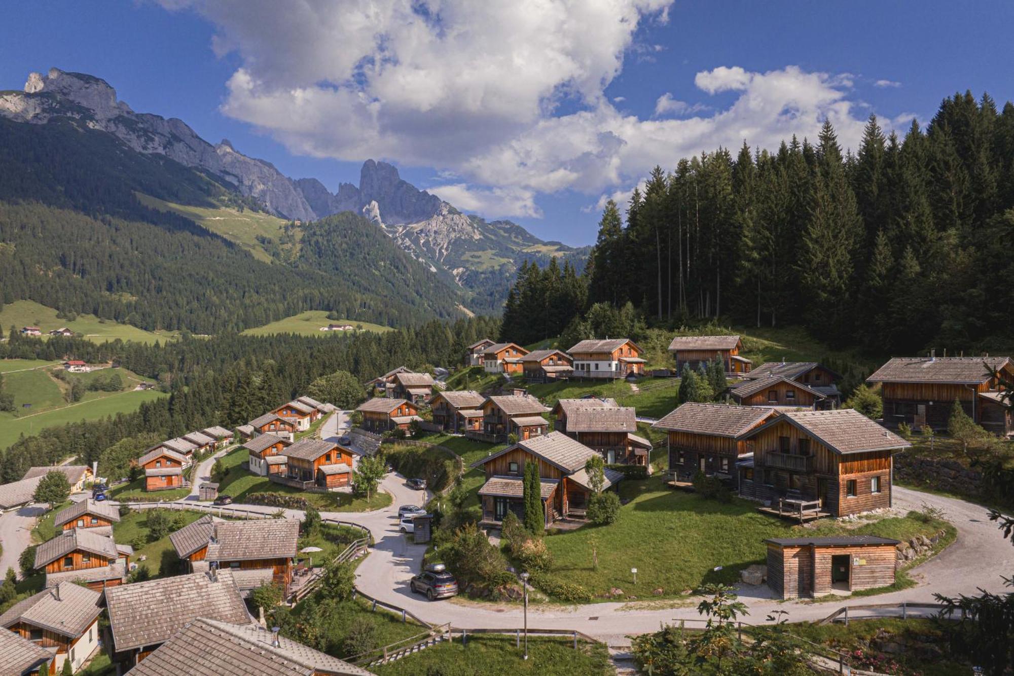 Alpendorf Dachstein West By Alps Resorts Аннаберг-им-Ламмерталь Экстерьер фото